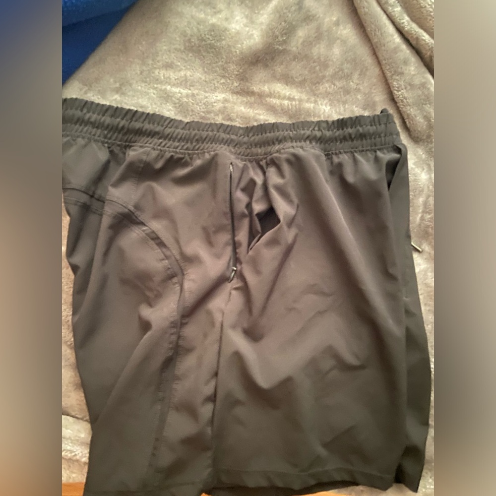 FIT2RUN Men’s Medium Black 5in Running Shorts - Picture 3 of 4
